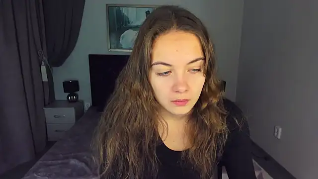 Snapshot of KristinaLoison chatting on 12-20-24, 04:14 KristinaLoison online show from 12-20-24, 04:14