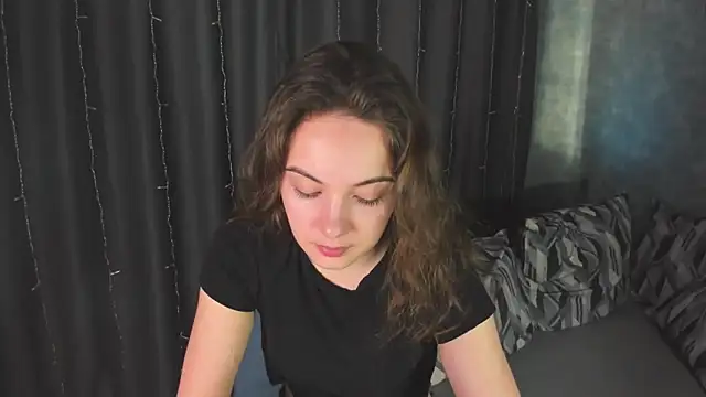 Snapshot of KristinaLoison chatting on 03-07-25, 01:51 KristinaLoison online show from 03-07-25, 01:51