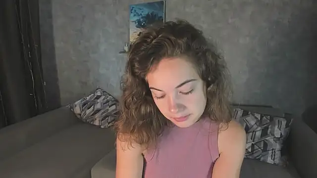 Snapshot of KristinaLoison chatting on 10-07-25, 04:53 KristinaLoison online show from 10-07-25, 04:53