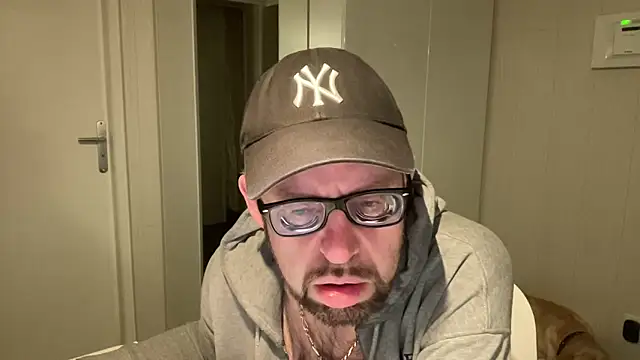 FABIOGLASSES online show from 03-15-26, 11:22