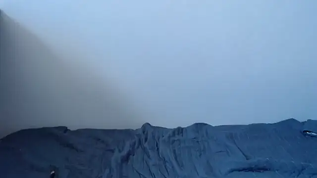 Snapshot of Laiara22 chatting on 10-22-25, 06:18 Laiara22 online show from 10-22-25, 06:18