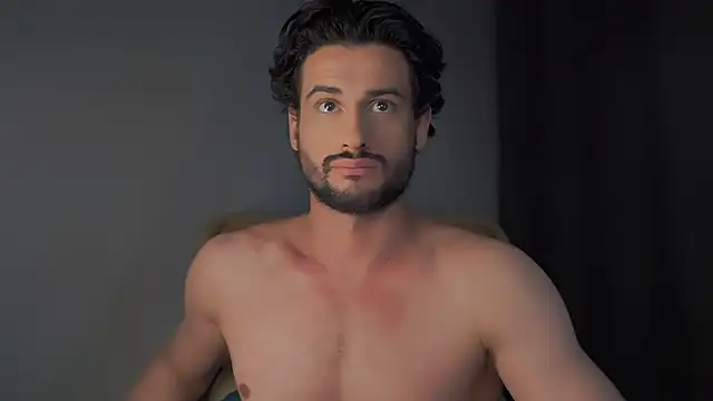 Snapshot of Keen___Luckystrike chatting on 12-25-24, 12:05 Keen Luckystrike online show from 12-25-24, 12:05