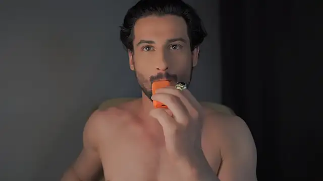 Snapshot of Keen___Luckystrike chatting on 01-11-25, 12:07 Keen Luckystrike online show from 01-11-25, 12:07