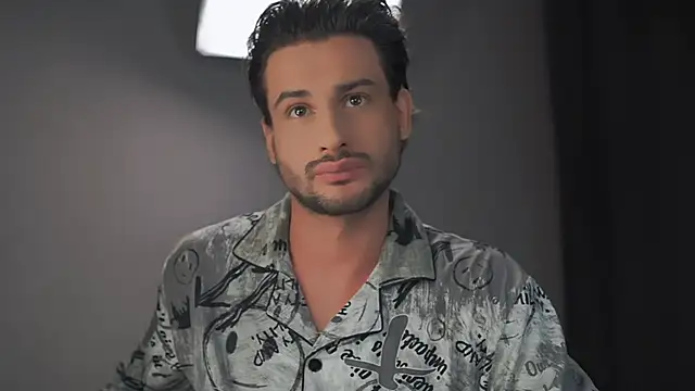 Snapshot of Keen___Luckystrike chatting on 02-15-25, 09:15 Keen Luckystrike online show from 02-15-25, 09:15