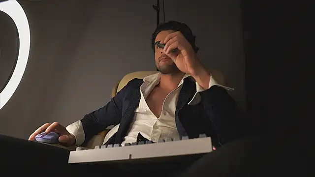 Snapshot of Keen___Luckystrike chatting on 03-02-25, 09:01 Keen Luckystrike online show from 03-02-25, 09:01