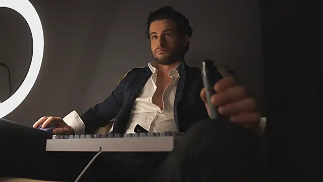 Snapshot of Keen___Luckystrike chatting on 03-05-25, 09:48 Keen Luckystrike online show from 03-05-25, 09:48