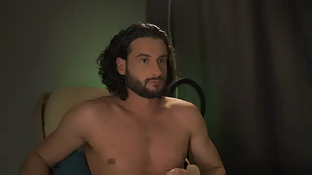 Snapshot of Keen___Luckystrike chatting on 11-10-25, 08:19 Keen Luckystrike online show from 11-10-25, 08:19