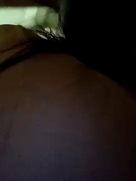 Snapshot of kelly_dirty_ chatting on 09-14-25, 04:33 kelly dirty online show from 09-14-25, 04:33