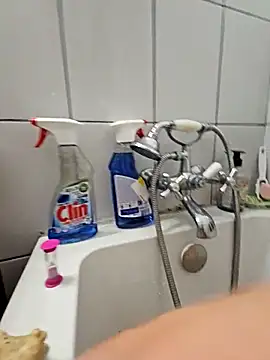 feathersify online show from 09-15-25, 08:14