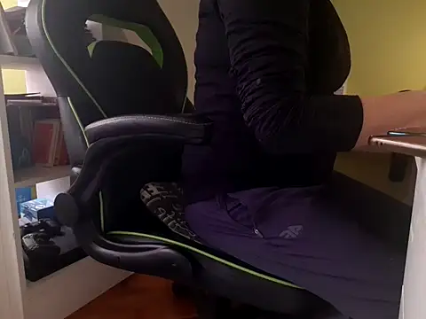 feathersify online show from 04-24-26, 09:01