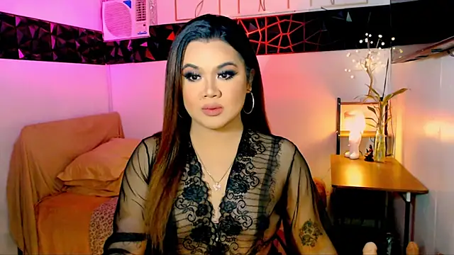 asiankatyhuge online show from 11-12-25, 03:18