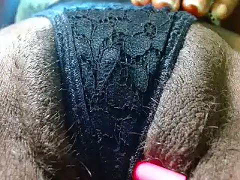 Snapshot of bethanywilson_23 chatting on 02-24-25, 02:26 bethanywilson 23 online show from 02-24-25, 02:26