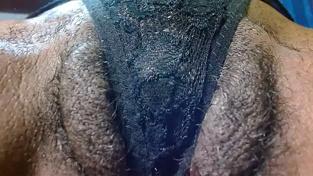 Snapshot of bethanywilson_23 chatting on 09-26-25, 01:04 bethanywilson 23 online show from 09-26-25, 01:04