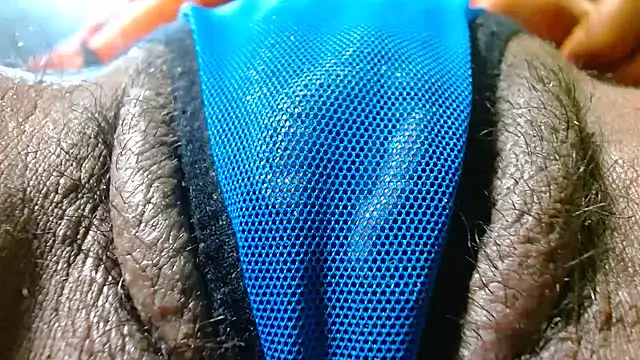 Snapshot of bethanywilson_23 chatting on 11-11-25, 02:39 bethanywilson 23 online show from 11-11-25, 02:39