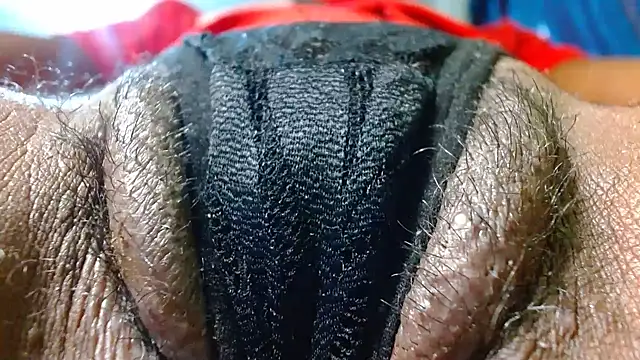 Snapshot of bethanywilson_23 chatting on 11-15-25, 03:30 bethanywilson 23 online show from 11-15-25, 03:30