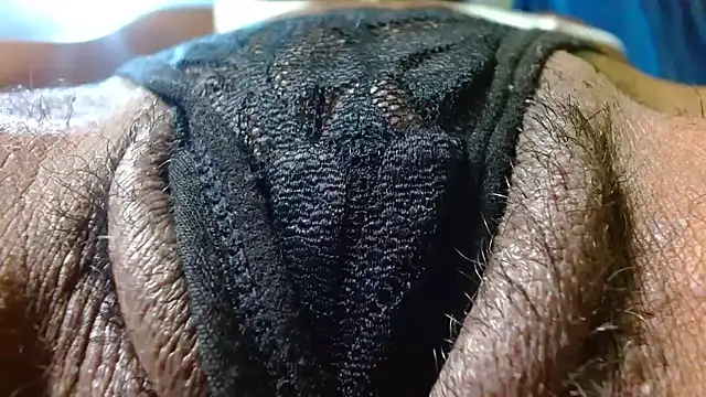 Snapshot of bethanywilson_23 chatting on 11-20-25, 12:16 bethanywilson 23 online show from 11-20-25, 12:16