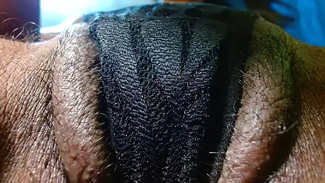 Snapshot of bethanywilson_23 chatting on 12-04-25, 03:10 bethanywilson 23 online show from 12-04-25, 03:10