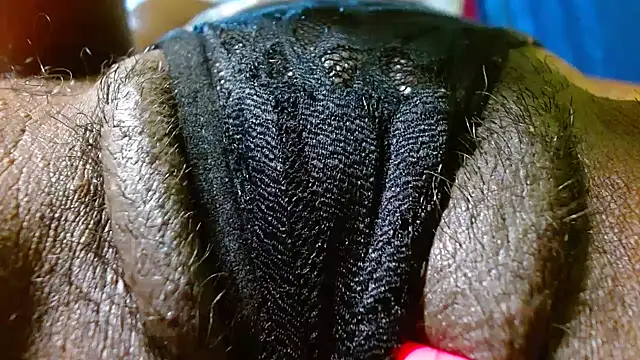 Snapshot of bethanywilson_23 chatting on 12-14-25, 01:38 bethanywilson 23 online show from 12-14-25, 01:38