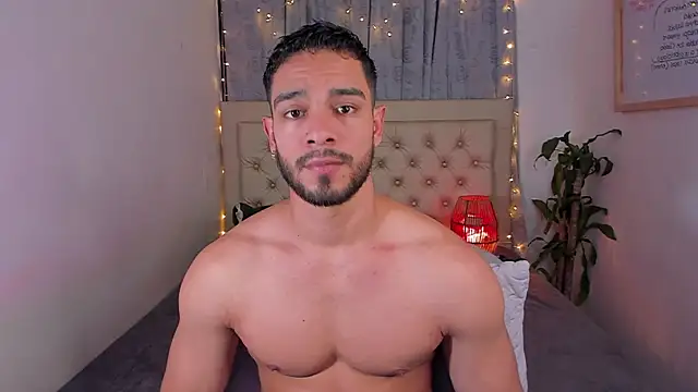 Snapshot of Josseph1_ chatting on 12-11-24, 02:52 Josseph1 online show from 12-11-24, 02:52