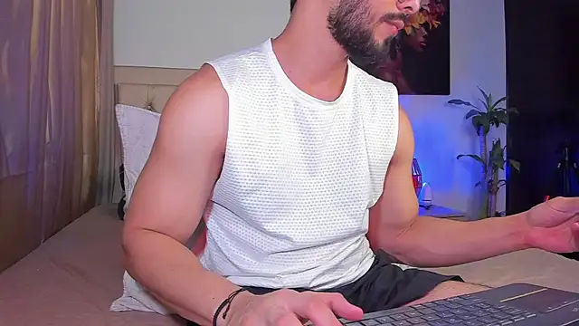 Snapshot of Josseph1_ chatting on 02-28-25, 12:10 Josseph1 online show from 02-28-25, 12:10