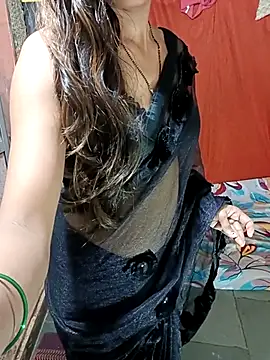 Snapshot of SHANAYA94 chatting on 09-14-25, 07:13 SHANAYA94 online show from 09-14-25, 07:13