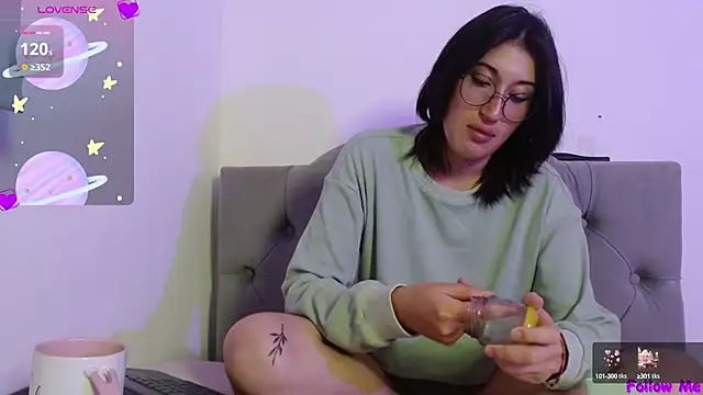 Red-moon1 online show from 01-27-25, 02:24