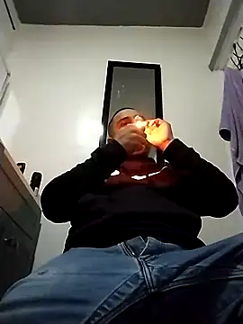 thickcocklatino online show from 12-31-24, 08:48