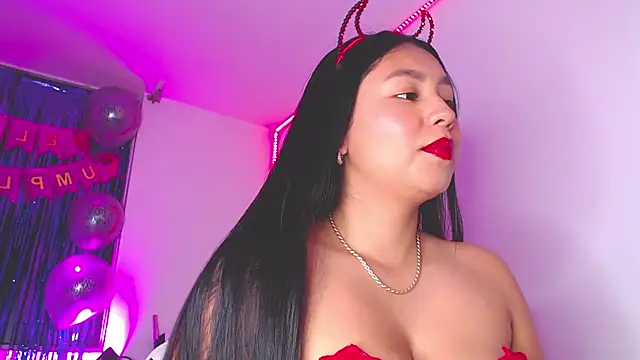 Snapshot of sweeet_amy chatting on 10-08-25, 08:17 sweeet amy online show from 10-08-25, 08:17