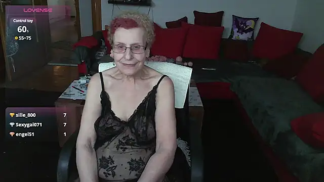 Snapshot of HeisseomaOriginal chatting on 01-09-25, 11:14 HeisseomaOriginal online show from 01-09-25, 11:14