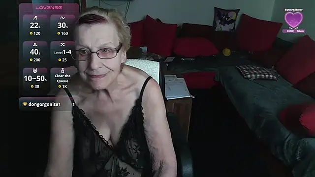 HeisseomaOriginal online show from 11-12-25, 08:04