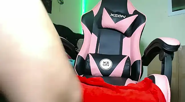 yuliana 19 online show from 03-10-25, 03:52