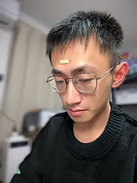 Snapshot of lewdAboyKawaii chatting on 10-30-25, 01:34 lewdAboyKawaii online show from 10-30-25, 01:34