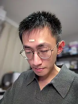 Snapshot of lewdAboyKawaii chatting on 11-02-25, 02:08 lewdAboyKawaii online show from 11-02-25, 02:08