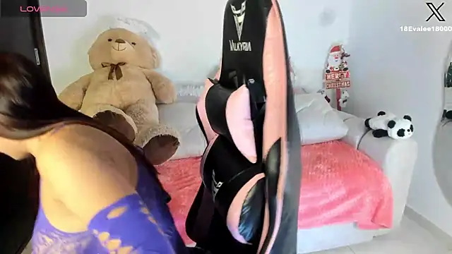 eval lee18 online show from 12-20-24, 03:36