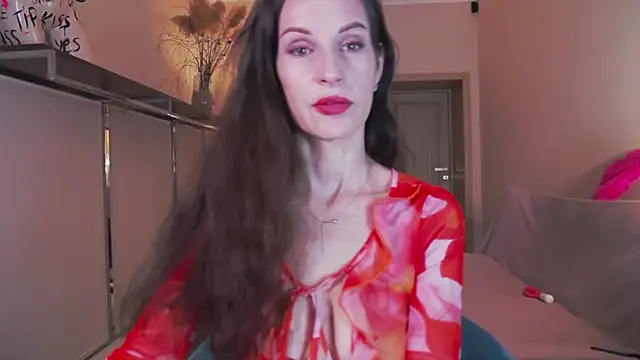 Mila Anders online show from 11-05-25, 05:51