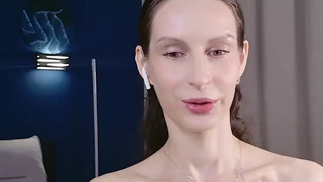 Mila Anders online show from 04-03-26, 04:54