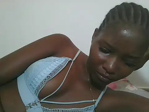 Snapshot of sexyjanett chatting on 06-08-26, 05:35 sexyjanett online show from 06-08-26, 05:35