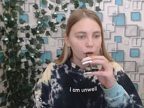 klerkarina online show from 12-23-24, 09:27