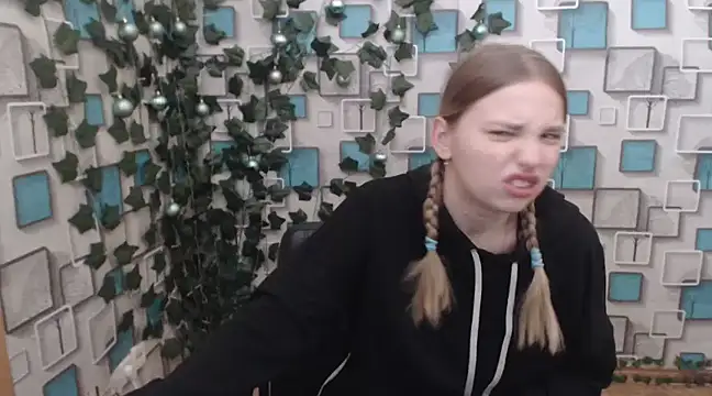 klerkarina online show from 01-25-25, 06:23