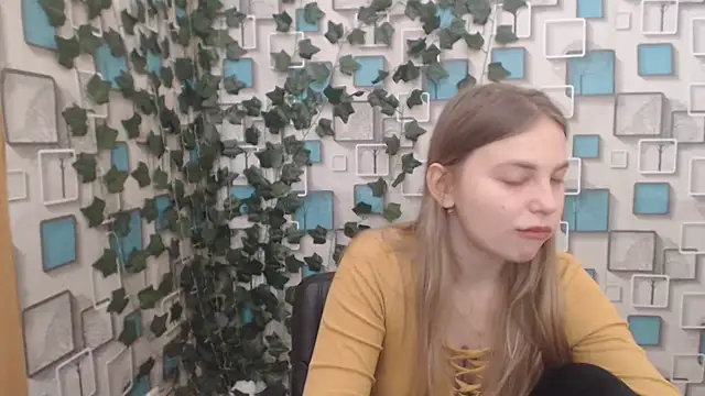 klerkarina online show from 03-10-25, 05:43