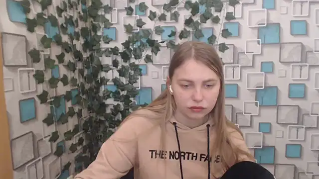 klerkarina online show from 03-19-25, 09:06