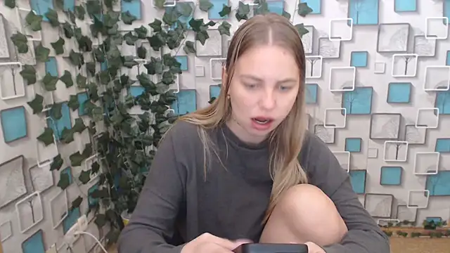 klerkarina online show from 09-25-25, 04:49