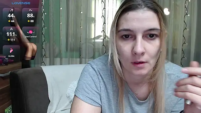 lovingfeetheels online show from 10-14-25, 07:53