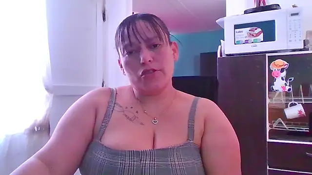 Diana Lozano online show from 06-11-26, 03:32