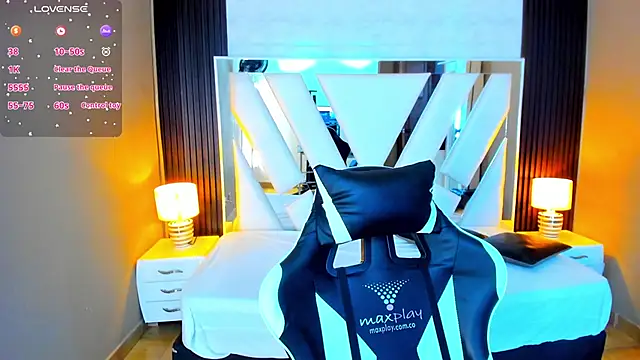 Linda4Petite online show from 10-07-25, 06:16