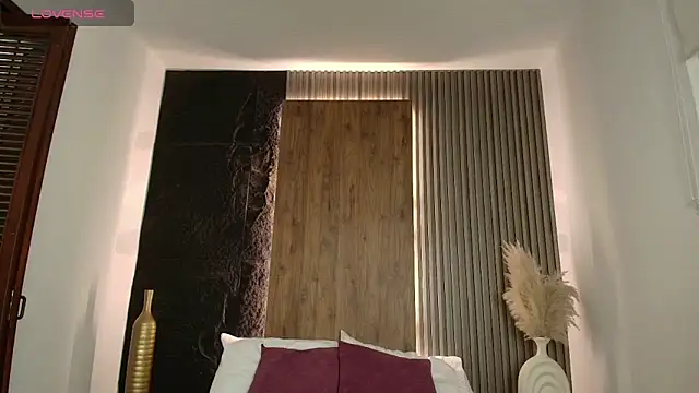 Snapshot of abby_miller26 chatting on 12-20-24, 12:27 abby miller26 online show from 12-20-24, 12:27