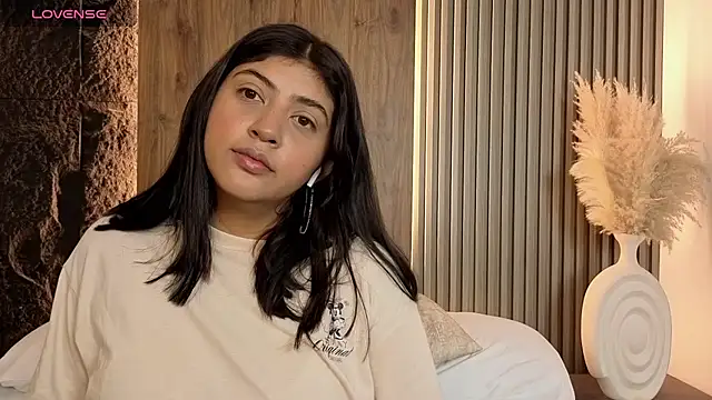 Snapshot of abby_miller26 chatting on 02-15-25, 12:33 abby miller26 online show from 02-15-25, 12:33