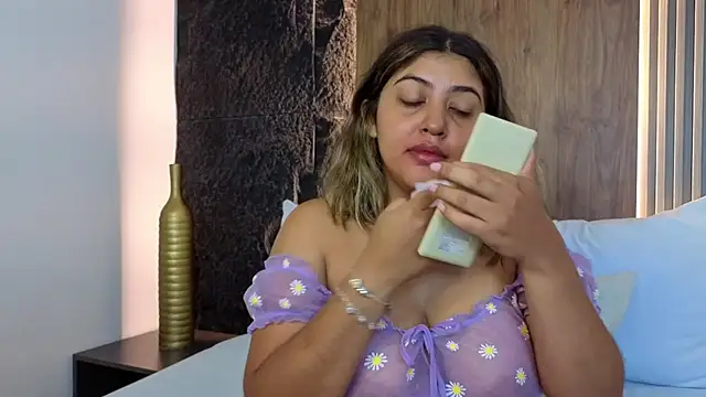 Snapshot of abby_miller26 chatting on 10-03-25, 12:24 abby miller26 online show from 10-03-25, 12:24