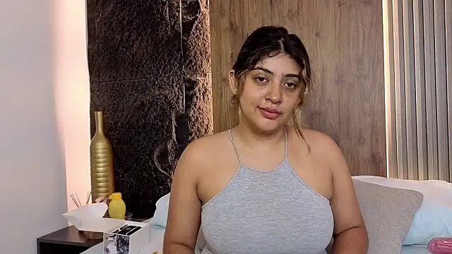 Snapshot of abby_miller26 chatting on 11-11-25, 12:27 abby miller26 online show from 11-11-25, 12:27