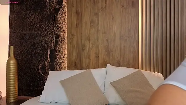 Snapshot of abby_miller26 chatting on 11-29-25, 12:30 abby miller26 online show from 11-29-25, 12:30